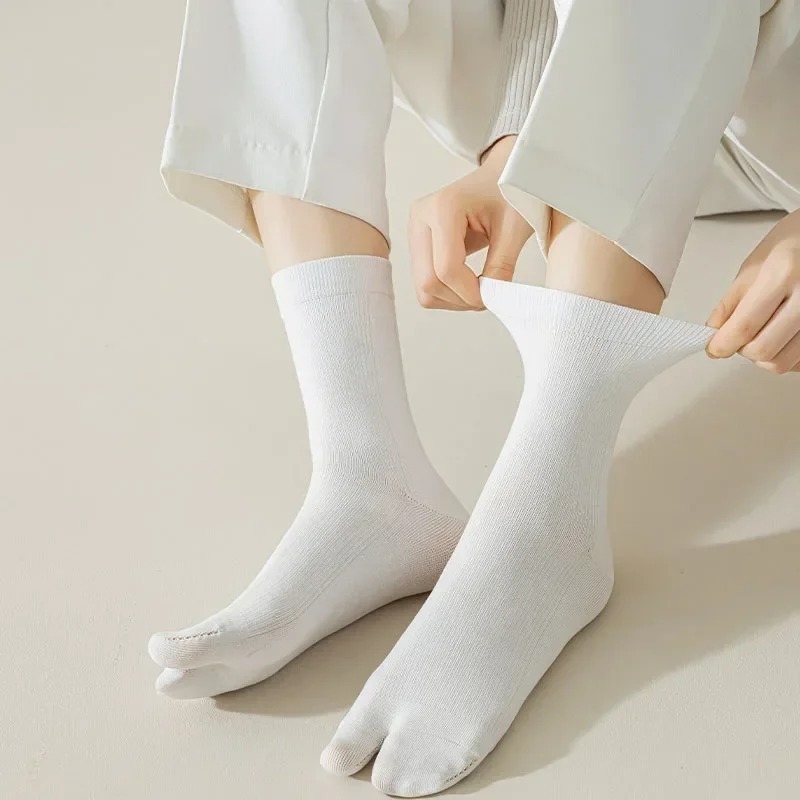 Modne skarpetki w stylu japońs – Toe Sock Split recenzja i cena